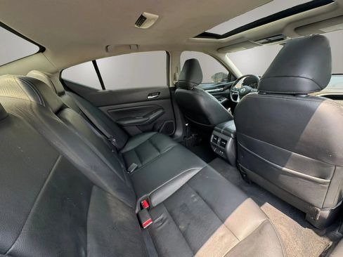 Used 2019 Nissan Altima 2.5 SL FWD image 14