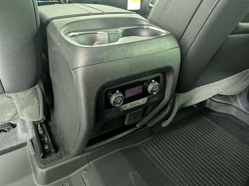 New 2026 Chevrolet Traverse LT w/ Driver Confidence Package image 34