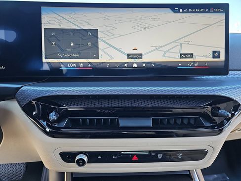 New 2026 BMW 330i xDrive Sedan w/ Convenience Package AWD/4WD image 22