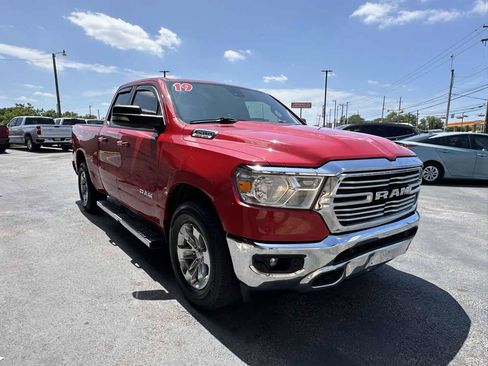 Used 2019 RAM 1500 Big Horn AWD/4WD image 4
