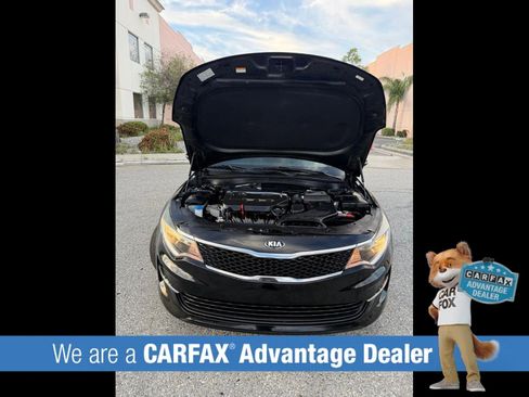 Used 2018 Kia Optima LX w/ 17" Alloy Wheels Package FWD image 17