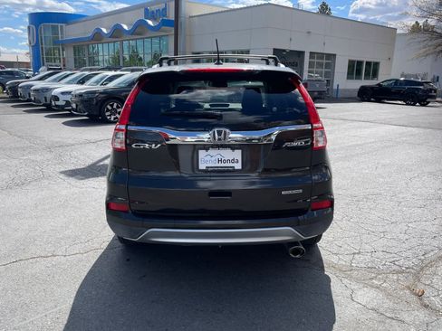 Used 2016 Honda CR-V Touring image 4