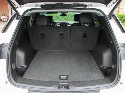 Used 2022 Chevrolet Blazer LT image 8