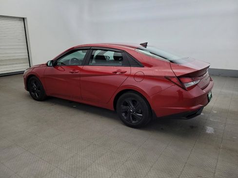 Used 2023 Hyundai Elantra SEL image 3