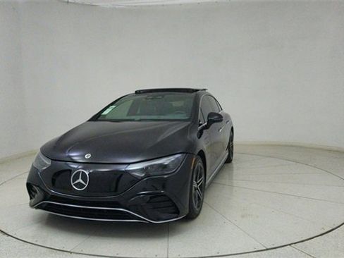 Used 2023 Mercedes-Benz EQE 500 4MATIC Sedan image 67