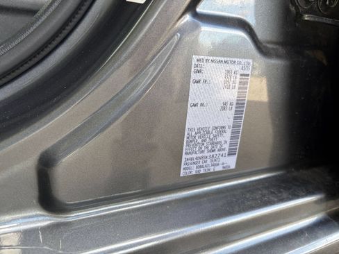 Used 2025 Nissan Altima 2.5 SV FWD image 29