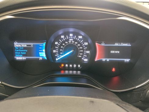 Used 2019 Ford Fusion SE FWD image 23