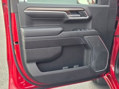 Used 2022 Chevrolet Silverado 1500 LT w/ All Star Edition Plus image 21