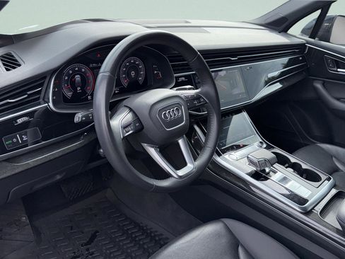 Used 2020 Audi Q7 3.0T Prestige w/ Prestige Package AWD/4WD image 11