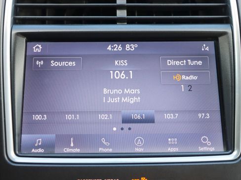 Used 2020 Lincoln Nautilus Reserve FWD image 34
