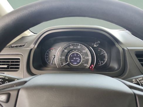 Used 2015 Honda CR-V LX image 11