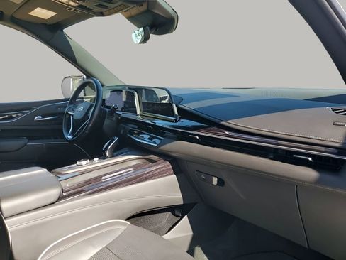 Used 2021 Cadillac Escalade Sport w/ Driver Assist Tech Package image 14