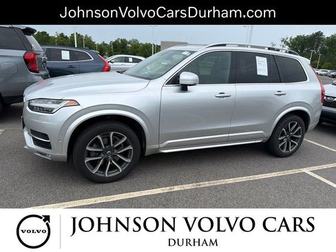 Used 2018 Volvo XC90 T5 Momentum w/ Convenience Package AWD/4WD image 23