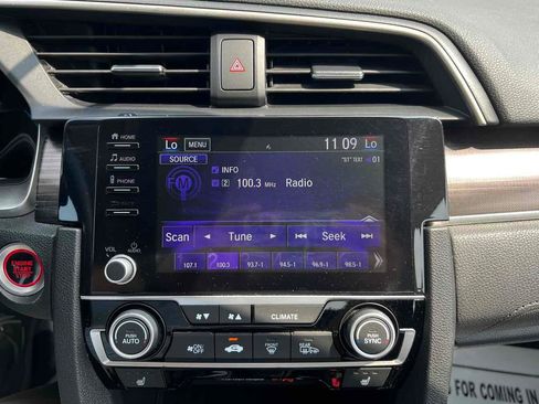 Used 2020 Honda Civic EX-L image 27