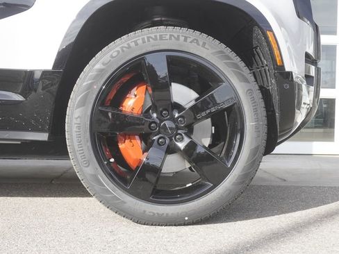 New 2026 Land Rover Defender 110 X image 33