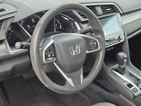 Used 2016 Honda Civic EX image 2