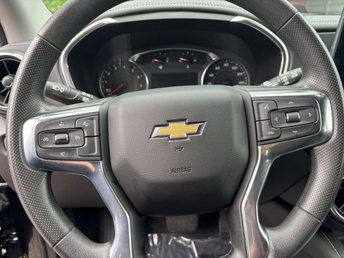Used 2026 Chevrolet Blazer LT AWD/4WD image 22