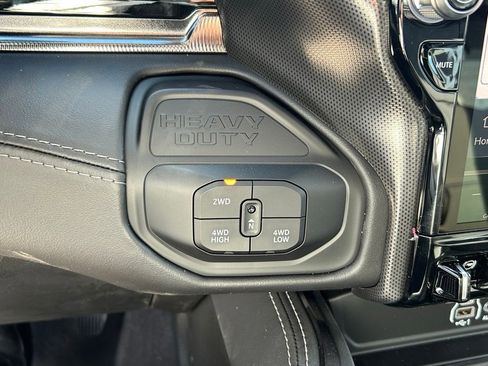 New 2025 RAM 3500 Limited image 16