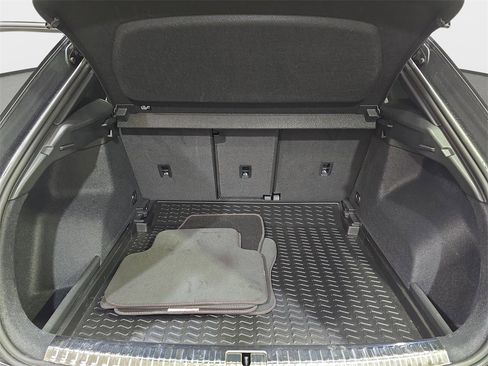 Certified 2025 Audi Q3 2.0T Premium Plus w/ Premium Plus Package image 14