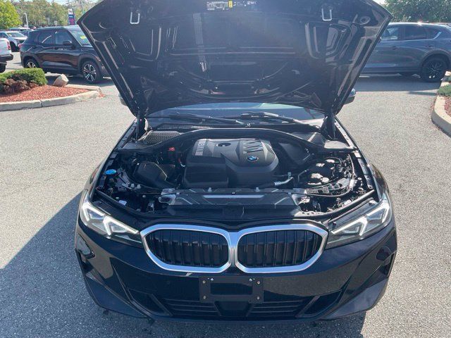 Used 2026 BMW 330i xDrive Sedan AWD/4WD image 23