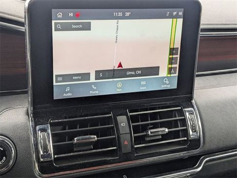 Used 2021 Lincoln Navigator Reserve image 12