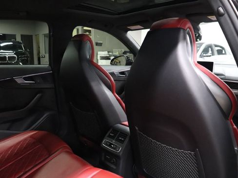 Used 2019 Audi S4 Prestige w/ Prestige Package image 22