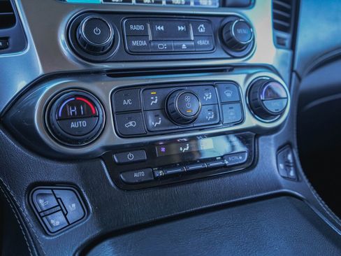 Used 2018 Chevrolet Tahoe Premier image 13