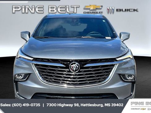 Used 2023 Buick Enclave Premium w/ Experience Buick Package FWD image 3