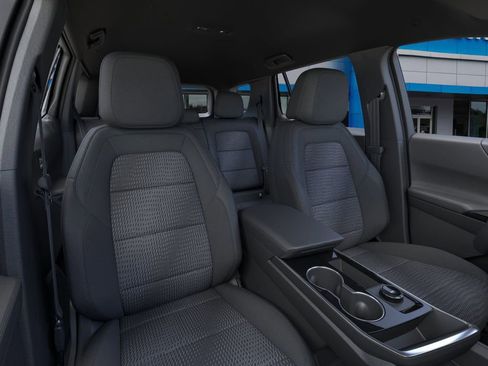 New 2026 Chevrolet Equinox LT AWD/4WD image 16