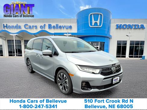 New 2026 Honda Odyssey Elite image 3