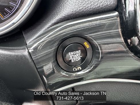 Used 2019 Jeep Grand Cherokee Limited AWD/4WD image 36
