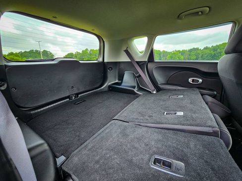 Used 2016 Kia Soul FWD image 30