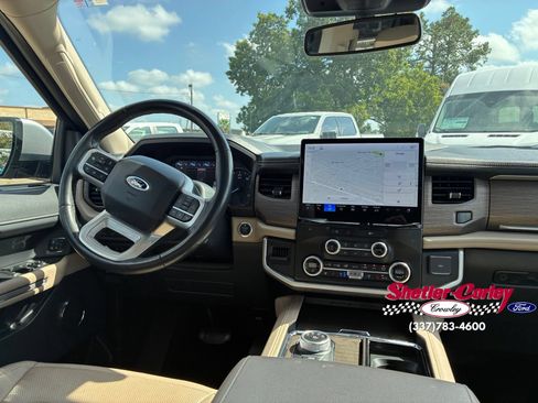 Used 2024 Ford Expedition Limited RWD image 22