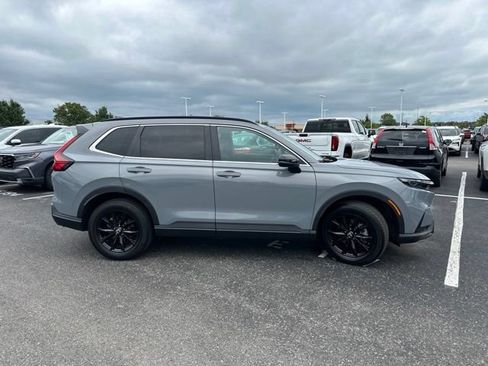 Used 2024 Honda CR-V Sport image 14