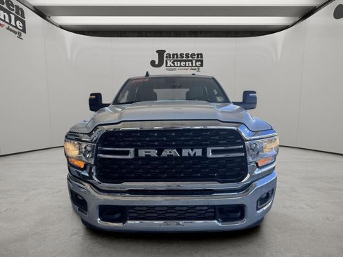 Used 2024 RAM 2500 Big Horn AWD/4WD image 4