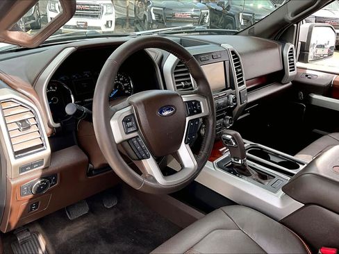 Used 2015 Ford F150 King Ranch w/ Equipment Group 601A Luxury image 18