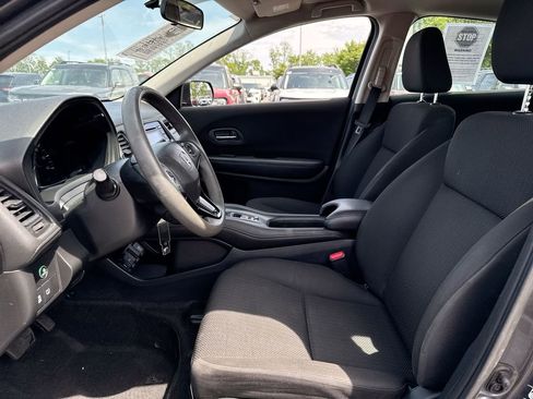 Used 2016 Honda HR-V LX image 19