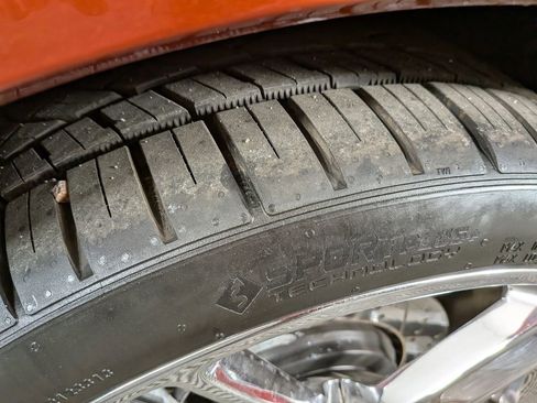 Used 2015 Chevrolet Corvette Stingray Coupe w/ 2LT Preferred Equipment Group image 13