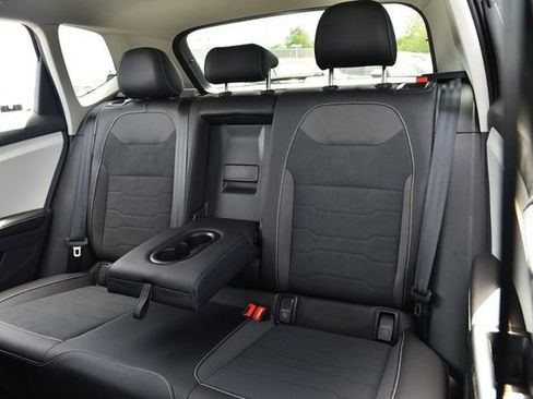 New 2026 Volkswagen Taos SE AWD/4WD image 23
