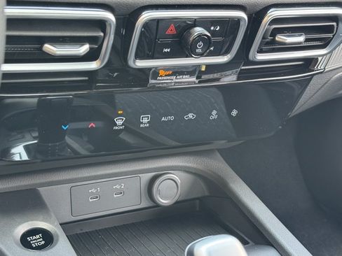 New 2026 Nissan Sentra SV w/ Floor Mat Package FWD image 13