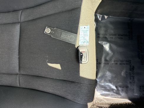 Certified 2023 Honda Accord EX image 35