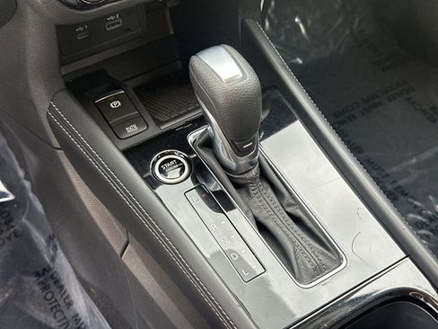 Used 2022 Nissan Kicks SV image 20