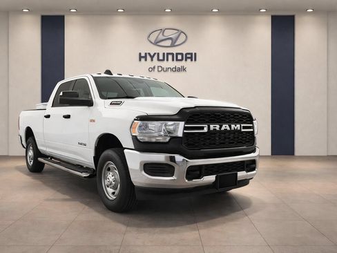 Used 2022 RAM 2500 Tradesman AWD/4WD image 3