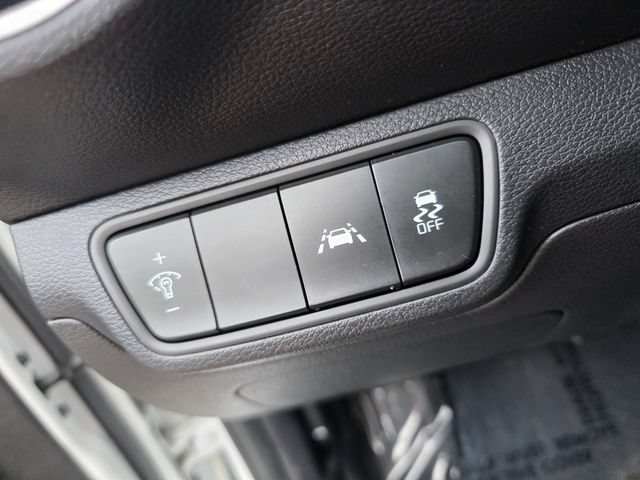 Used 2021 Kia Forte LXS FWD image 22