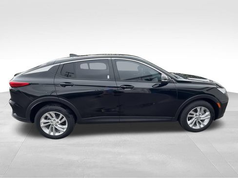 Used 2024 Buick Envista Preferred w/ Convenience I Package FWD image 9