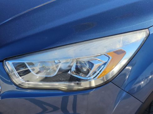 Used 2018 Ford Escape SEL image 34