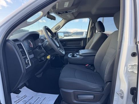 Used 2019 RAM 1500 Express w/ Express Value Package image 18
