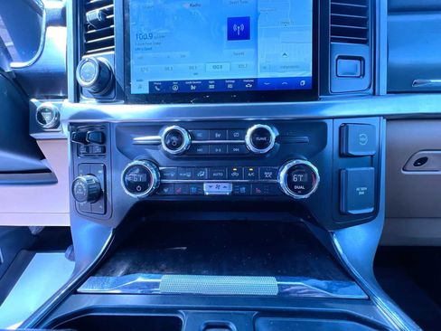 Used 2021 Ford F150 Lariat w/ Equipment Group 502A High AWD/4WD image 28