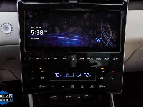 Used 2024 Hyundai Tucson Limited image 18