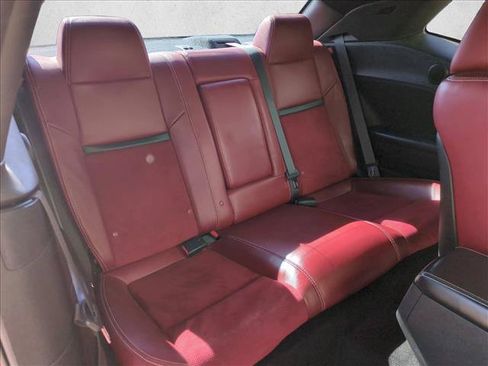Used 2014 Dodge Challenger SRT8 w/ Harman/Kardon Audio Group RWD image 18